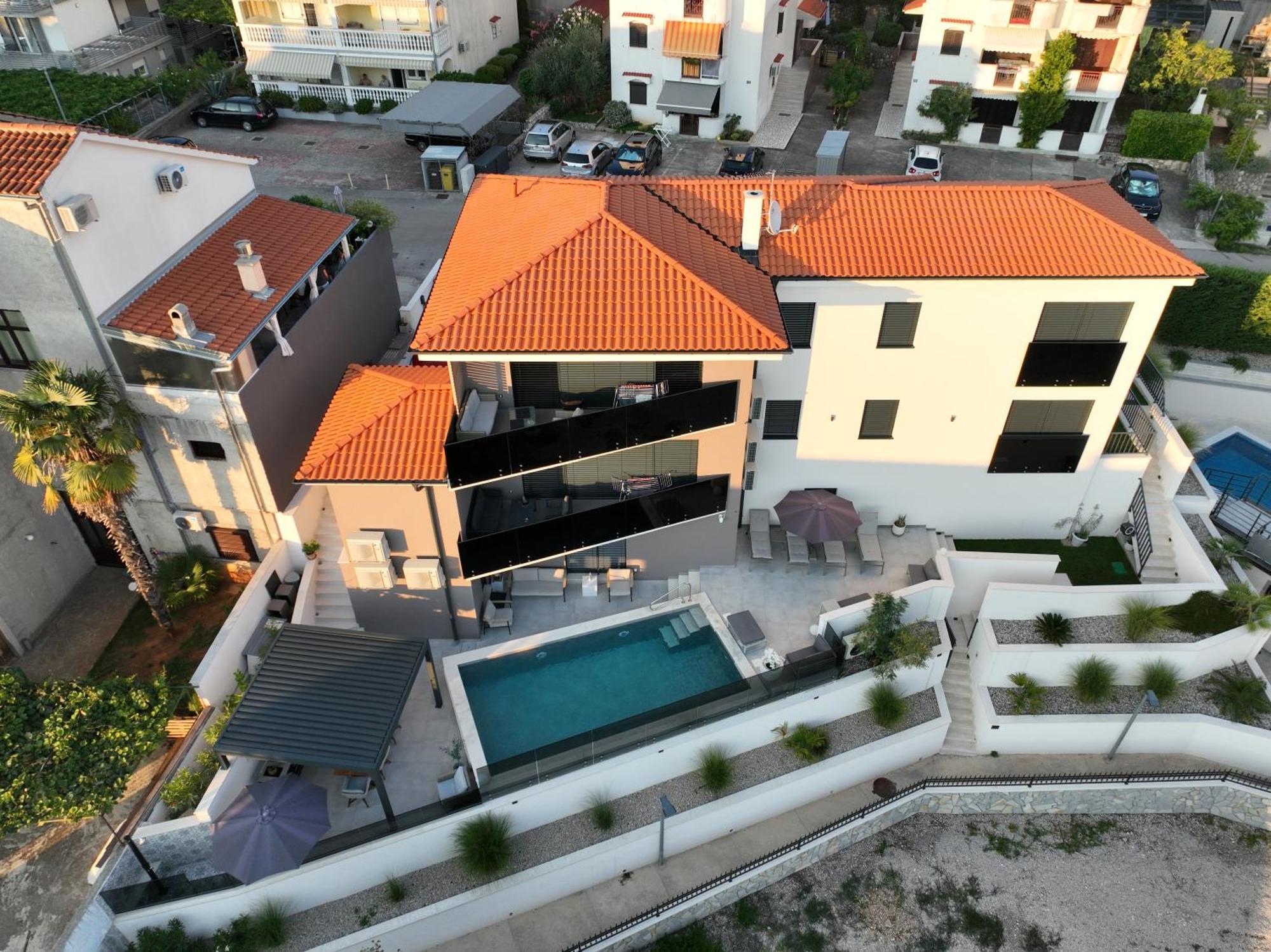 Villa Aurea Apartments Malinska De Luxe Exterior photo